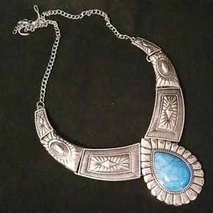 Statement necklace silver and turquoise